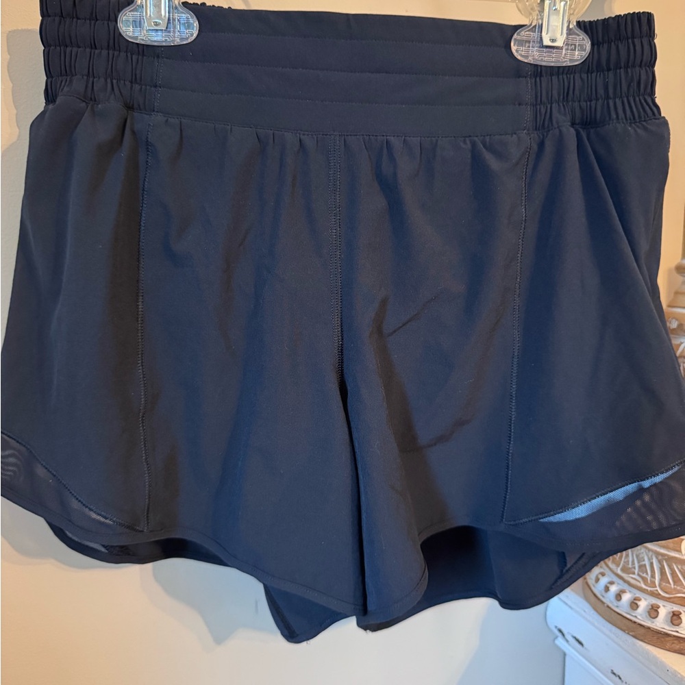 lululemon Hotty Hot High Rise 4” length true Navy Blue Shorts